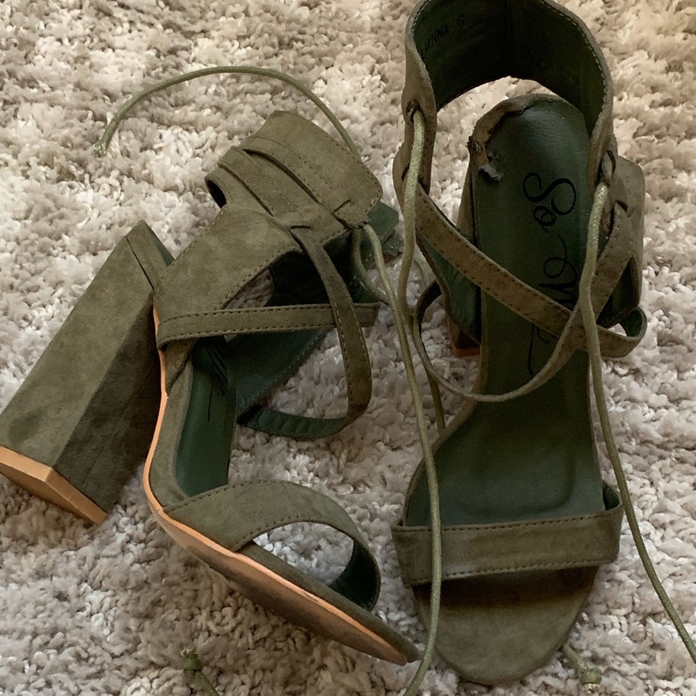 Army green chunky heel